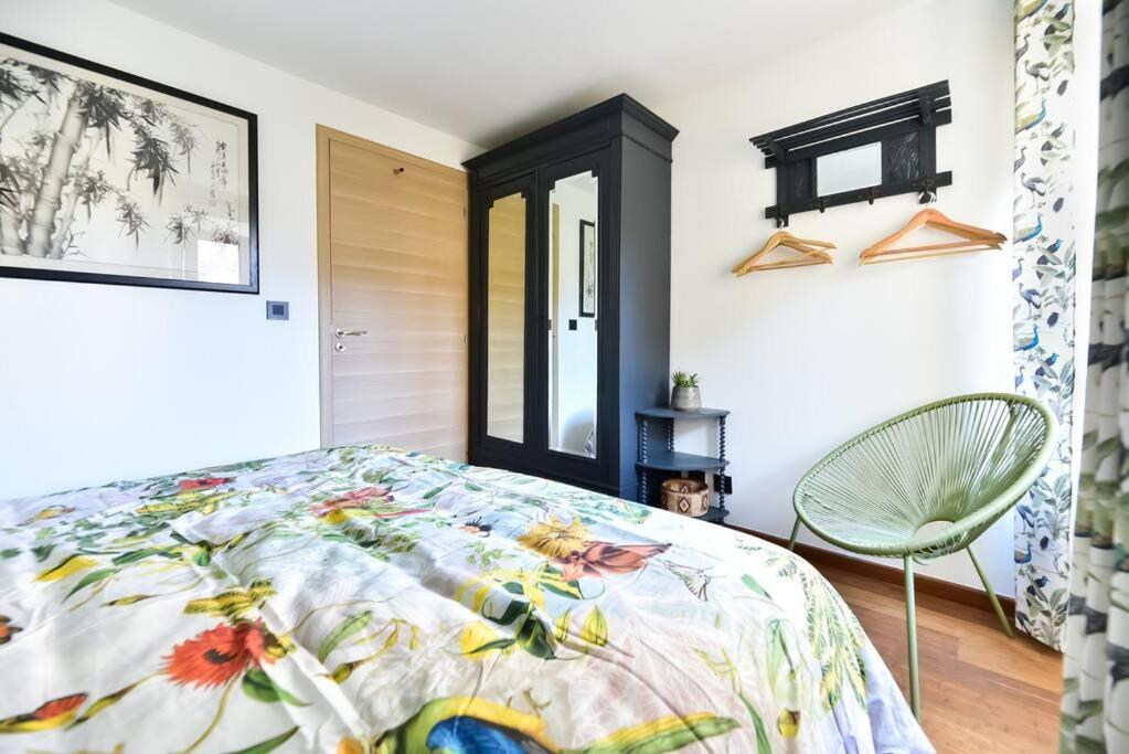 Charmante Maison De Village Au Coeur Du Luberon Cucuron Luaran gambar